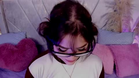 Snapshot of chaarlotte_1 chatting on May 24, 2026, 12:21 pm charlotte online show from May 24, 2026, 12:21 pm