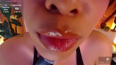 CHAARLOTTEE online show from May 1, 2026, 10:03 pm