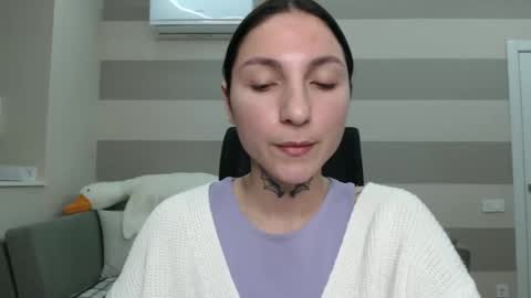 Kate online show from December 5, 2024, 9:50 am