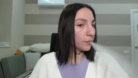 Kate online show from December 19, 2024, 10:13 am
