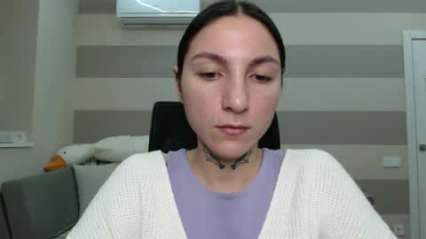 Kate online show from December 20, 2024, 9:43 am