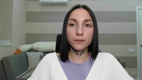 Kate online show from December 29, 2024, 4:40 pm