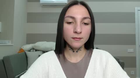 Kate online show from January 6, 2025, 1:08 pm