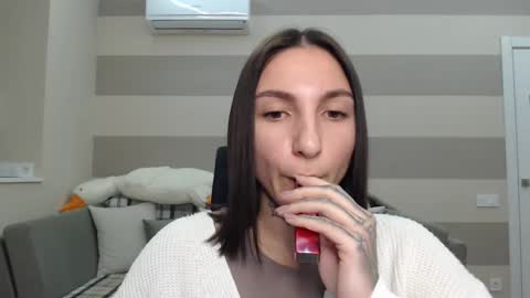 Kate online show from January 8, 2025, 10:26 am