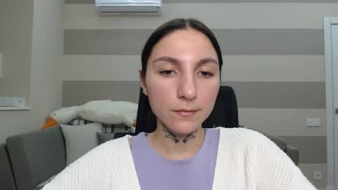 Kate online show from January 15, 2025, 5:37 pm