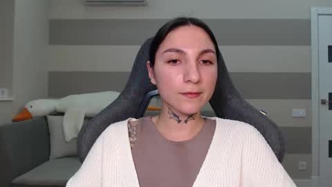 Kate online show from February 21, 2025, 10:15 pm