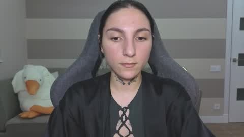 Kate online show from September 23, 2025, 6:55 pm