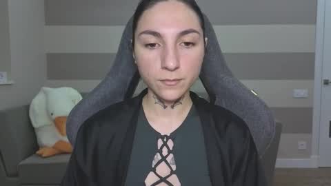 Kate online show from October 9, 2025, 6:11 am