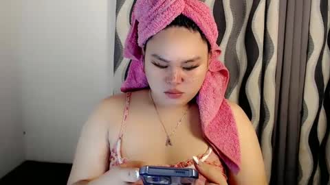 Snapshot of chabilataxx chatting on December 8, 2024, 3:56 pm chabilataxx online show from December 8, 2024, 3:56 pm