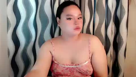 Snapshot of chabilataxx chatting on March 4, 2025, 11:32 pm chabilataxx online show from March 4, 2025, 11:32 pm