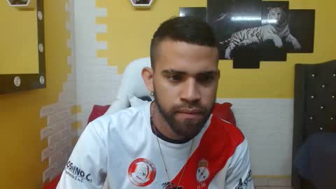 chacorta_ online show from April 30, 2026, 1:50 pm