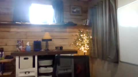 chadmichaell online show from May 25, 2026, 10:05 pm