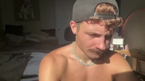 ChadTitan online show from September 15, 2025, 2:17 pm