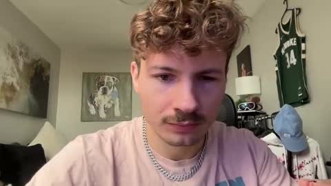 ChadTitan online show from November 26, 2025, 3:35 pm