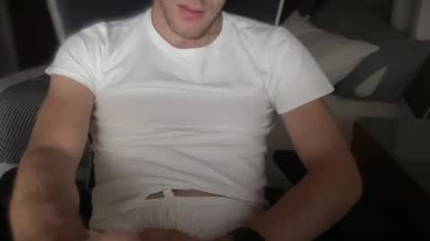 m online show from February 10, 2026, 5:33 am