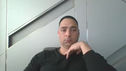 Snapshot of champ_yo chatting on September 14, 2025, 7:51 am Champ online show from September 14, 2025, 7:51 am