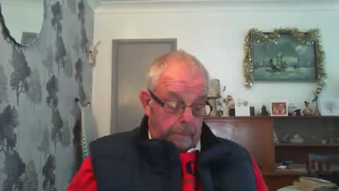 Champers online show from December 13, 2024, 10:30 am