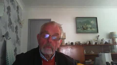Champers online show from May 4, 2026, 12:01 pm