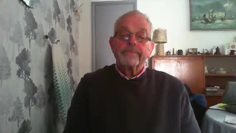 Champers online show from May 13, 2026, 8:55 am