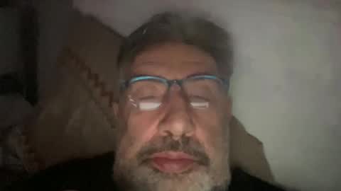 Snapshot of champsex305610 chatting on September 28, 2025, 1:33 am champsex305610 online show from September 28, 2025, 1:33 am