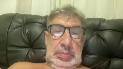 champsex305610 online show from February 18, 2026, 7:43 pm