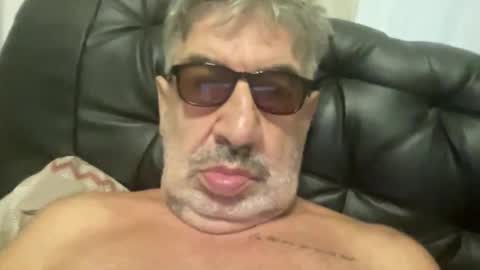 champsex305610 online show from March 12, 2026, 12:17 am