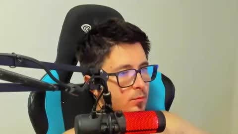 Snapshot of chance307 chatting on November 6, 2025, 8:54 pm Chance online show from November 6, 2025, 8:54 pm