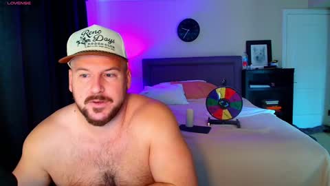 Snapshot of chance69cruise chatting on February 3, 2025, 5:35 pm Chance Cruise online show from February 3, 2025, 5:35 pm