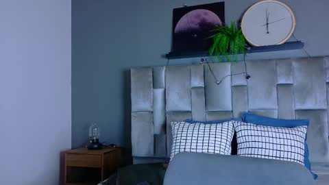 C H A N E L online show from September 15, 2025, 2:44 am