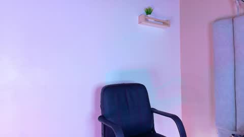 C H A N E L online show from October 24, 2025, 3:03 am