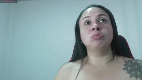 Snapshot of chanell15 chatting on December 22, 2024, 7:52 pm Fabi online show from December 22, 2024, 7:52 pm