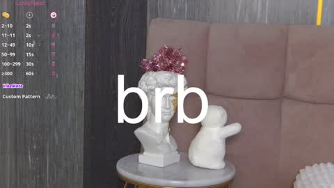 Chanel online show from December 31, 2024, 12:04 pm