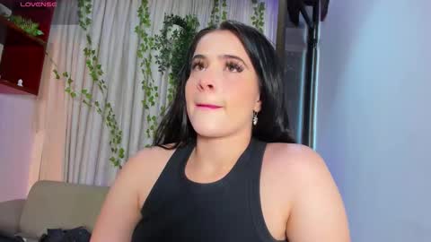 Snapshot of channelwitte chatting on March 7, 2026, 9:23 pm channelwitte online show from March 7, 2026, 9:23 pm