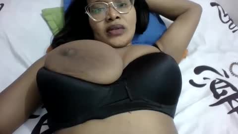 chantal99 online show from January 18, 2025, 4:31 pm