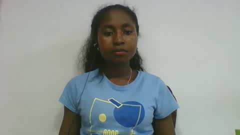 Snapshot of chantale483461 chatting on April 18, 2026, 5:50 pm chantale483461 online show from April 18, 2026, 5:50 pm