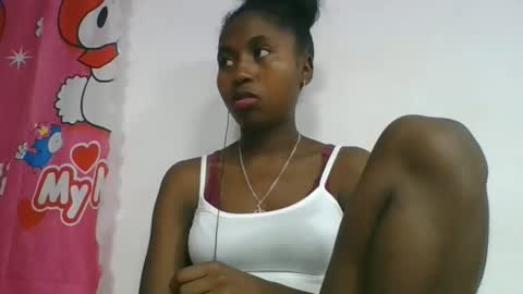 Snapshot of chantale483461 chatting on April 27, 2026, 5:16 am chantale483461 online show from April 27, 2026, 5:16 am