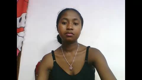 Snapshot of chantale483461 chatting on May 9, 2026, 9:36 am chantale483461 online show from May 9, 2026, 9:36 am