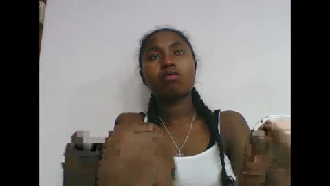 Snapshot of chantale483461 chatting on May 13, 2026, 6:22 am chantale483461 online show from May 13, 2026, 6:22 am