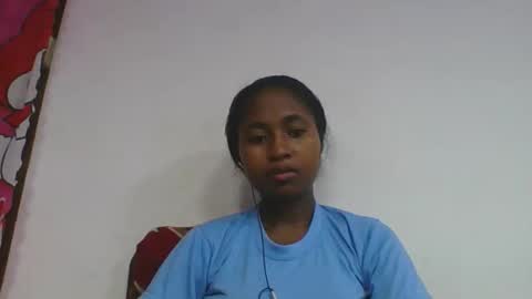 Snapshot of chantale483461 chatting on May 19, 2026, 4:57 pm chantale483461 online show from May 19, 2026, 4:57 pm