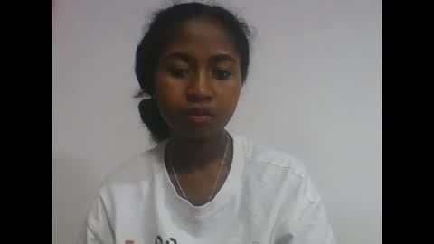 Snapshot of chantale483461 chatting on May 25, 2026, 3:45 am chantale483461 online show from May 25, 2026, 3:45 am