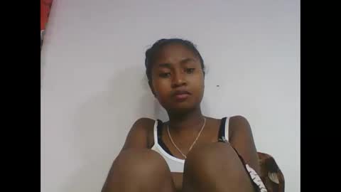 Snapshot of chantale483461 chatting on May 29, 2026, 6:44 am chantale483461 online show from May 29, 2026, 6:44 am