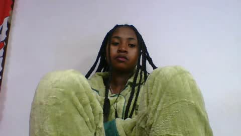 chantale483461 online show from July 4, 2026, 6:25 pm