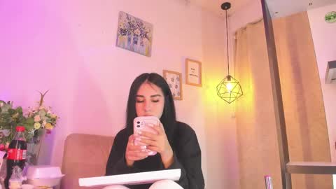 Snapshot of chantall_valkoba chatting on February 20, 2025, 4:39 am Chantall online show from February 20, 2025, 4:39 am