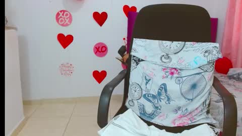 chantal sweety  and horny latina for u online show from February 22, 2026, 3:54 pm