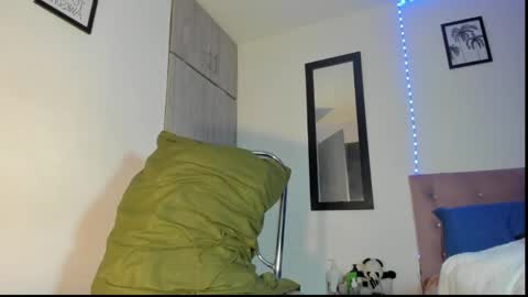 chantellebony online show from May 1, 2026, 7:46 am