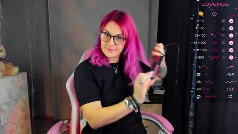 Suzanna Snow online show from January 19, 2025, 5:05 am