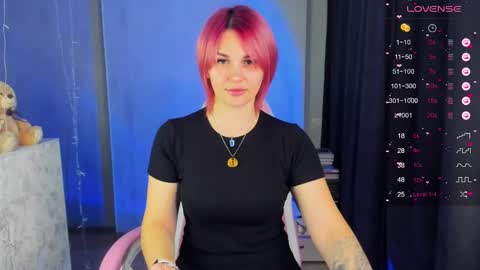 Suzanna Snow online show from February 3, 2025, 4:57 am