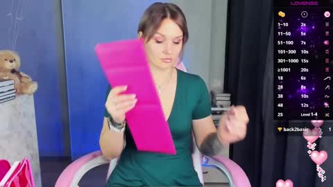 Suzanna Snow online show from February 22, 2025, 4:18 am