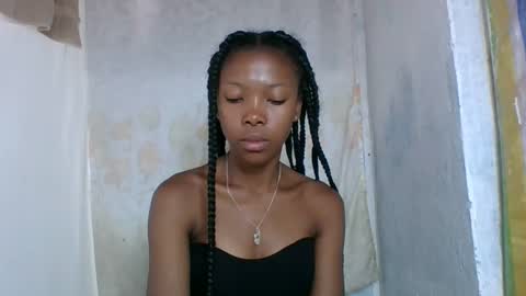 Snapshot of chariola0101 chatting on January 23, 2025, 10:11 am chariola0101 online show from January 23, 2025, 10:11 am