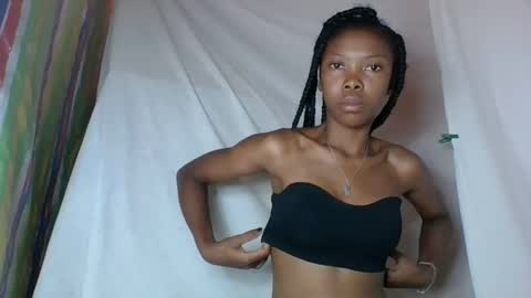 Snapshot of chariola0101 chatting on January 25, 2025, 11:43 pm chariola0101 online show from January 25, 2025, 11:43 pm